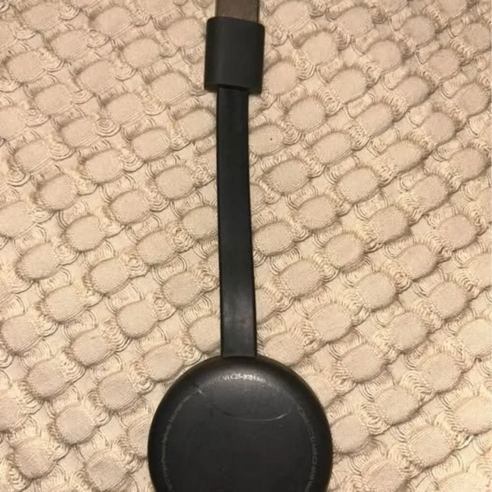 Google Chromecast NC2-6A5 Streaming Device EUC
